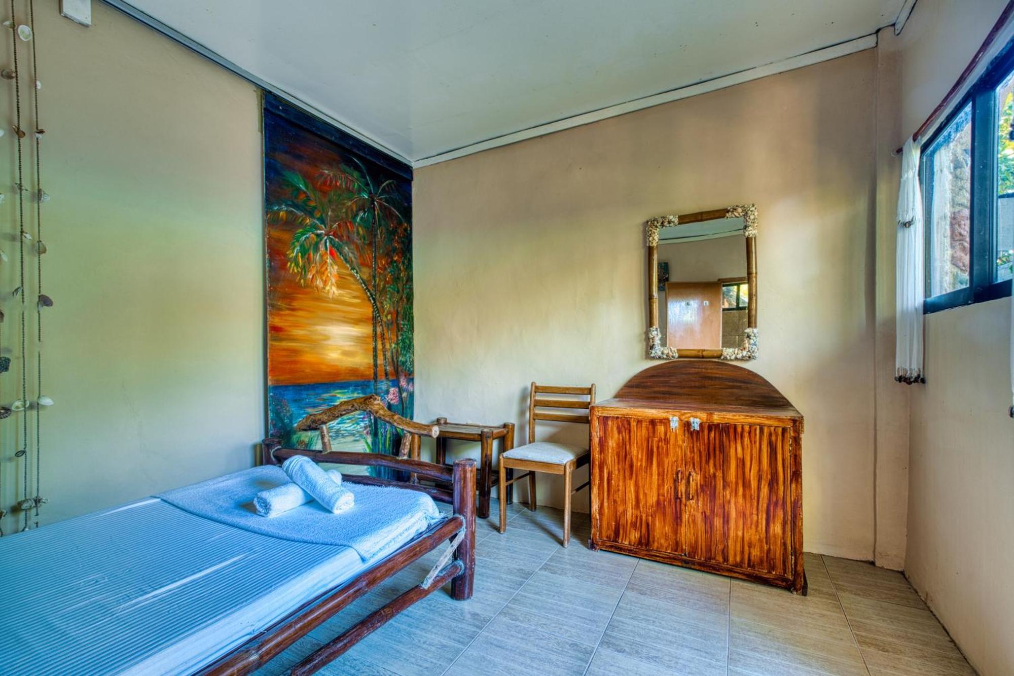 Pilar Pilapil Beach Resort Daanbantayan Habitación foto