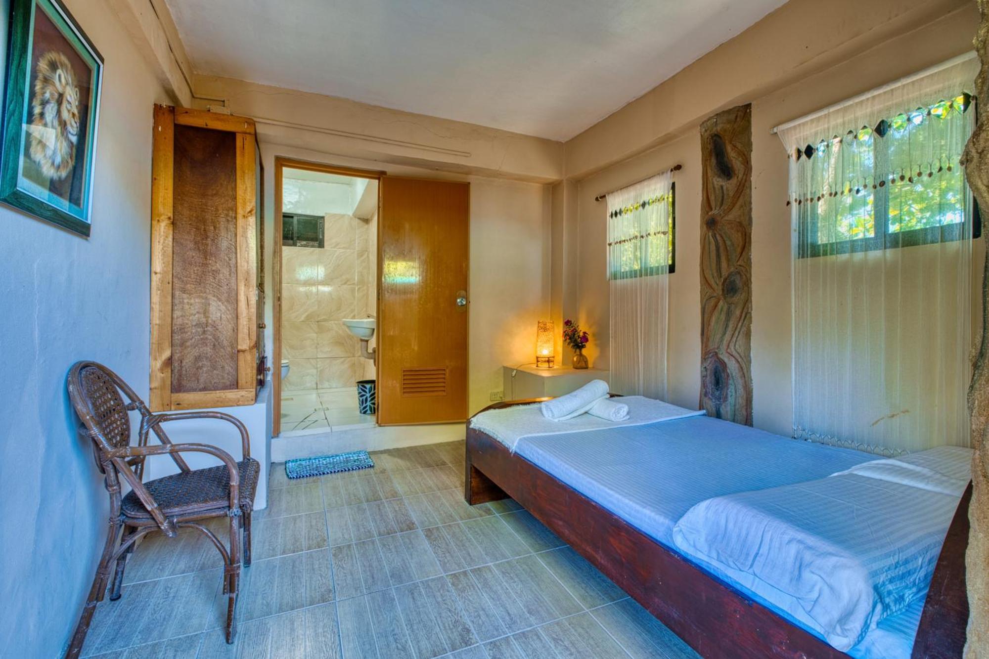 Pilar Pilapil Beach Resort Daanbantayan Habitación foto